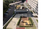 Продается 2-комнатная квартира в хорошем благоустроенном районе.